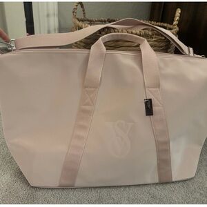 SALE 💕 Victoria’s Secret Metallic Duffle Bag